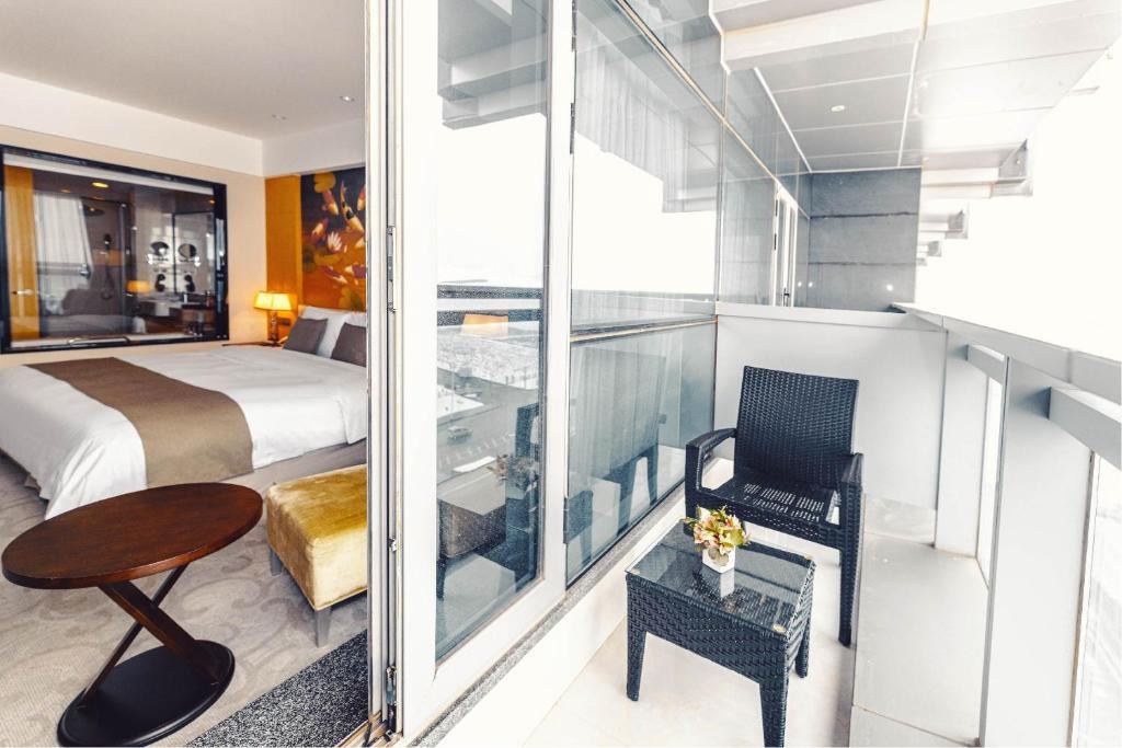 هتل پرفرنس هوالینگ